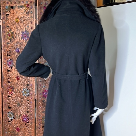 Cashmere Sz 8 Wrap Tie Coat with Black Fox Collar Coat - Picture 9 of 11